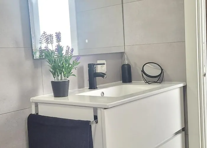 Besbello - Estudio 圣地亚哥－德孔波斯特拉